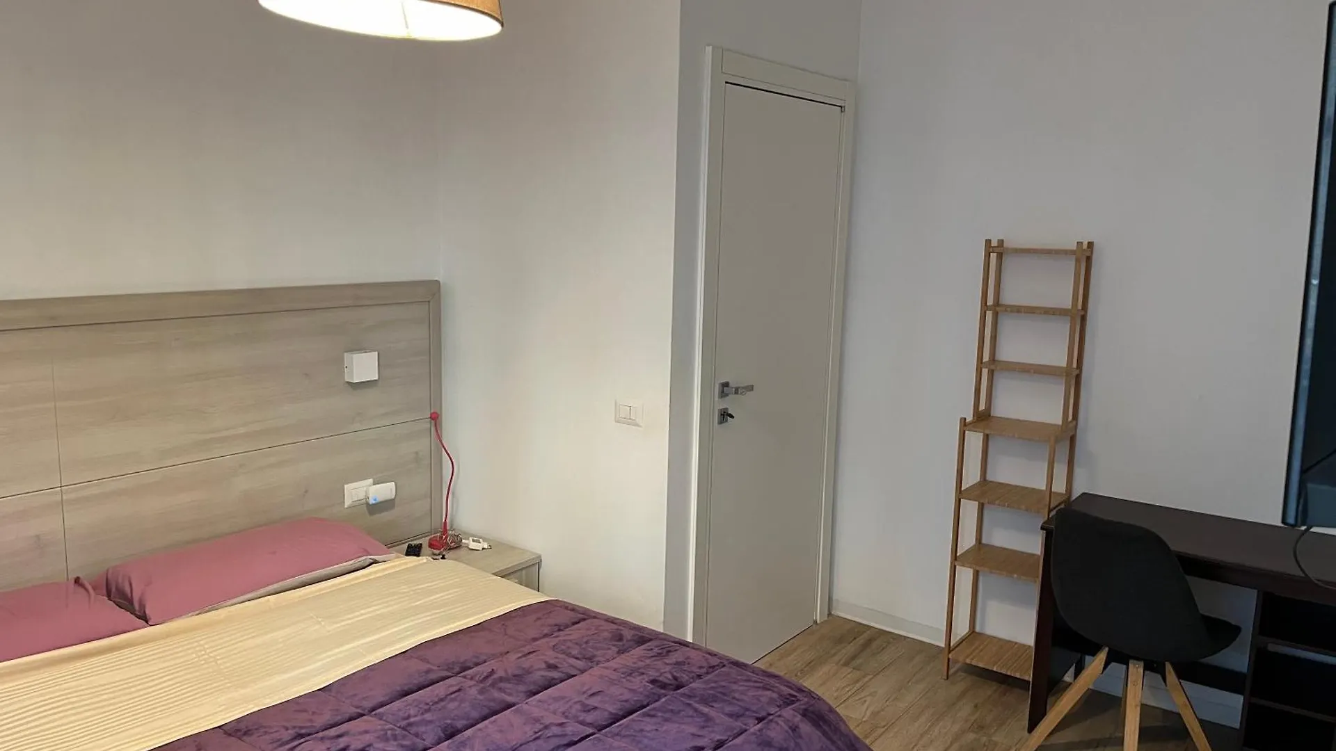 A Un Passo Dal Centro Apartment Rome